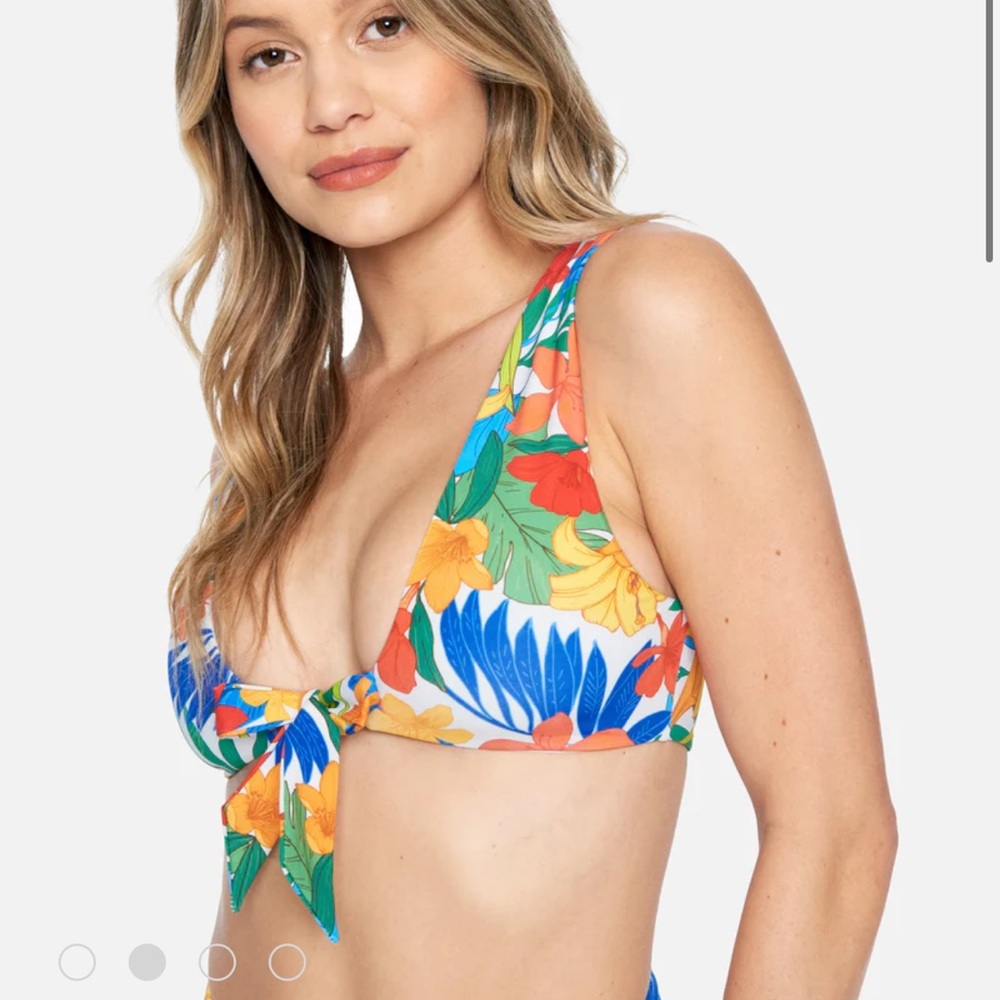 Hurley Beach Botanic Bikini Set 🌺 🏝️ - Picture 15 of 16